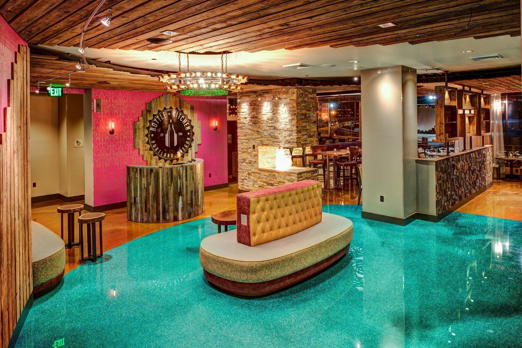 Staypineapple, Rose, Downtown 4*