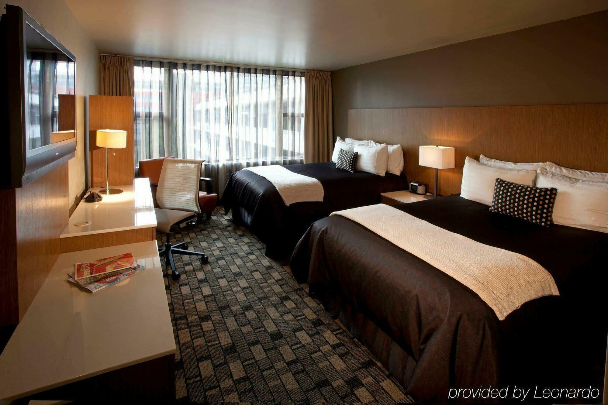 Staypineapple, Rose, Downtown 4*